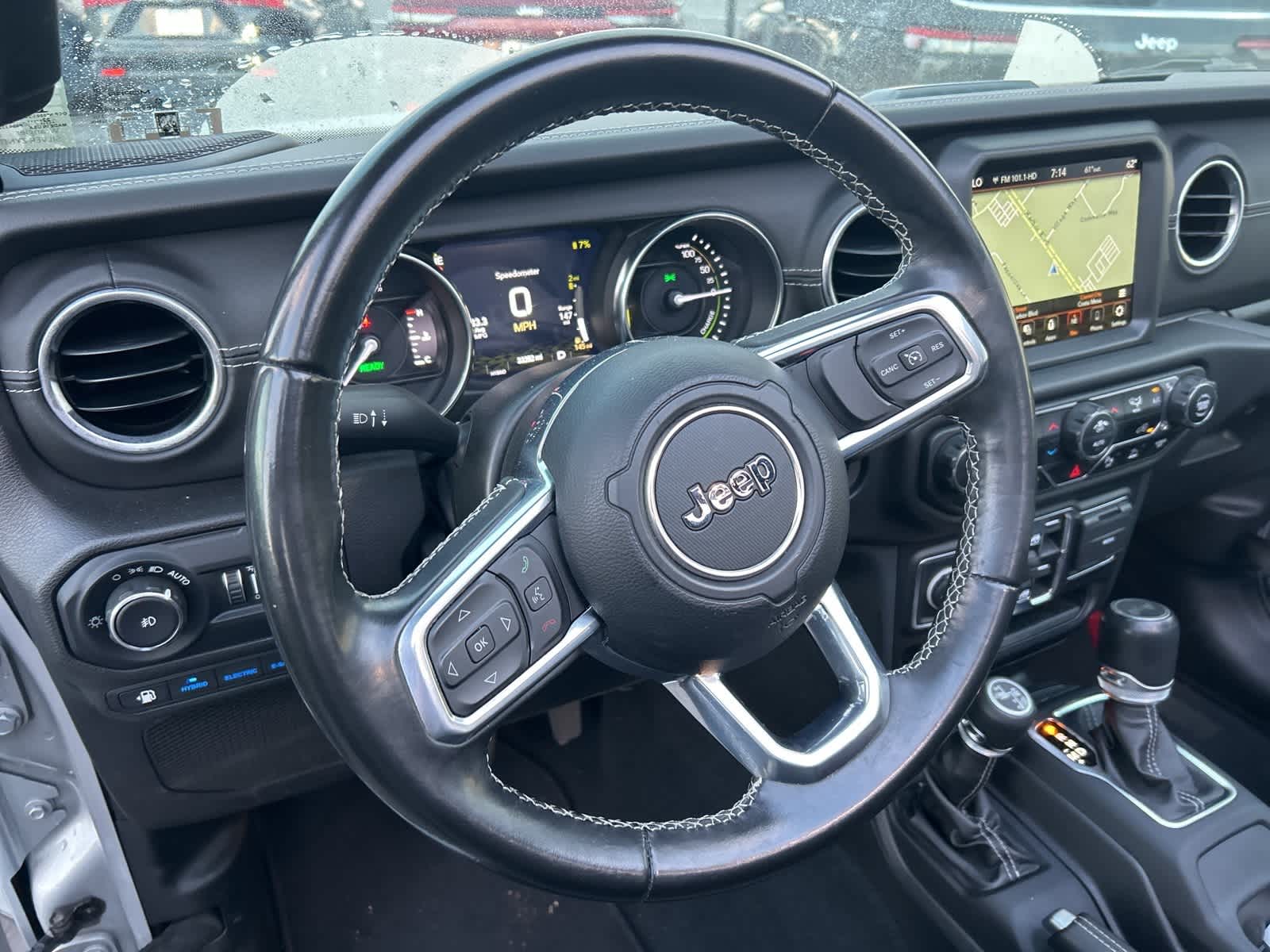 Thumbnail: 2022 Jeep Wrangler - 38