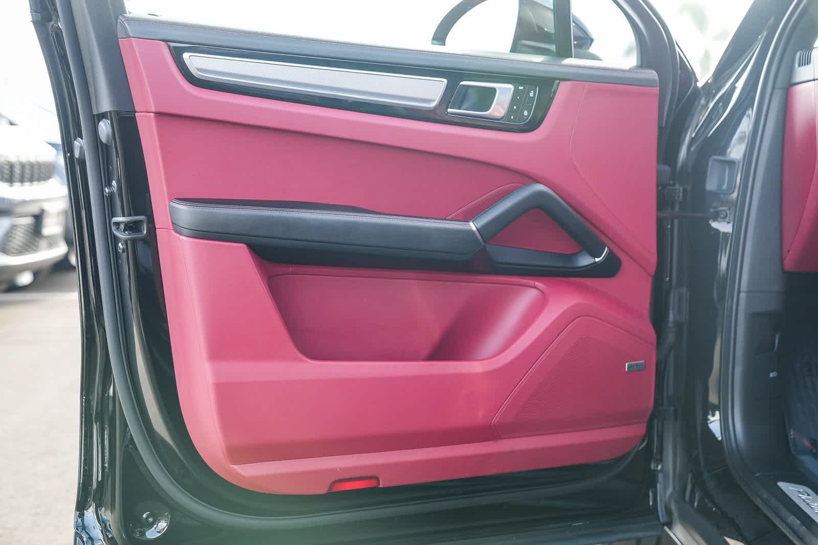 Thumbnail: 2023 Porsche  - 15