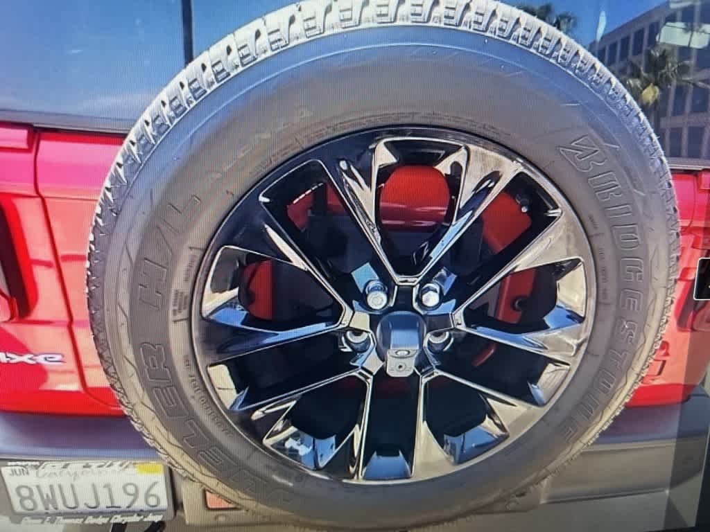 Thumbnail: 2021 Jeep Wrangler - 18
