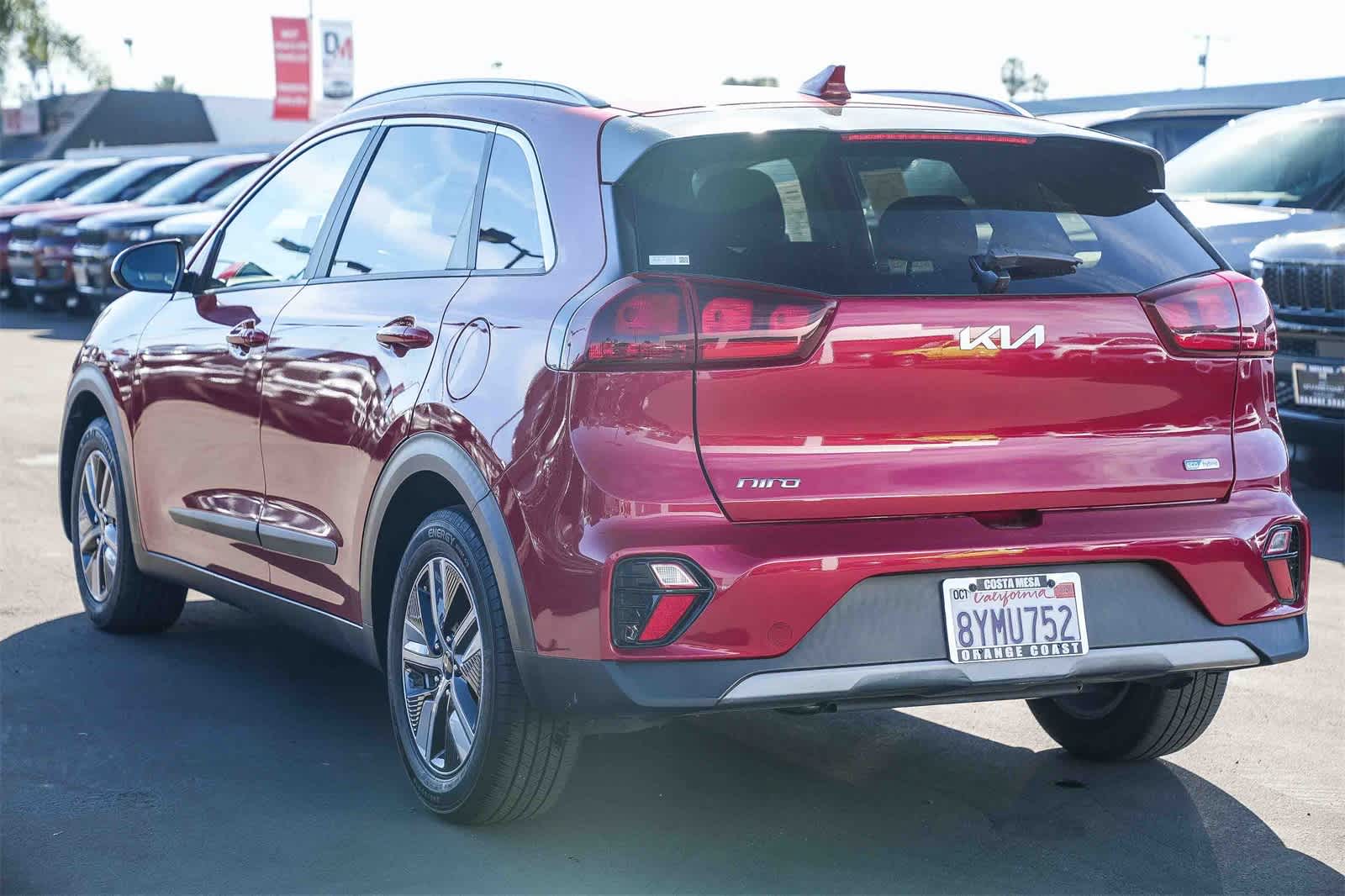 Thumbnail: 2022 Kia Niro - 6