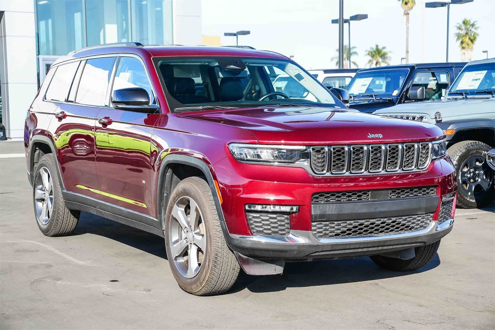 Thumbnail: 2021 Jeep Grand Cherokee L - 3