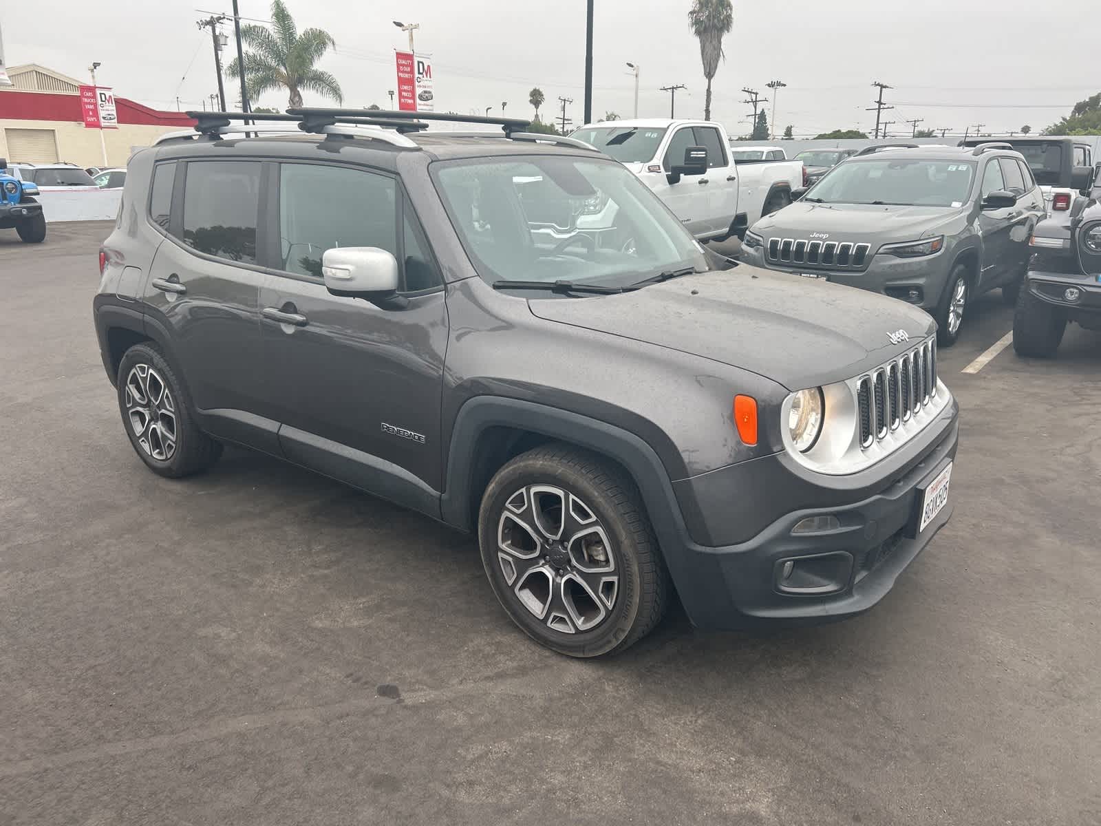 Thumbnail: 2018 Jeep Renegade - 7