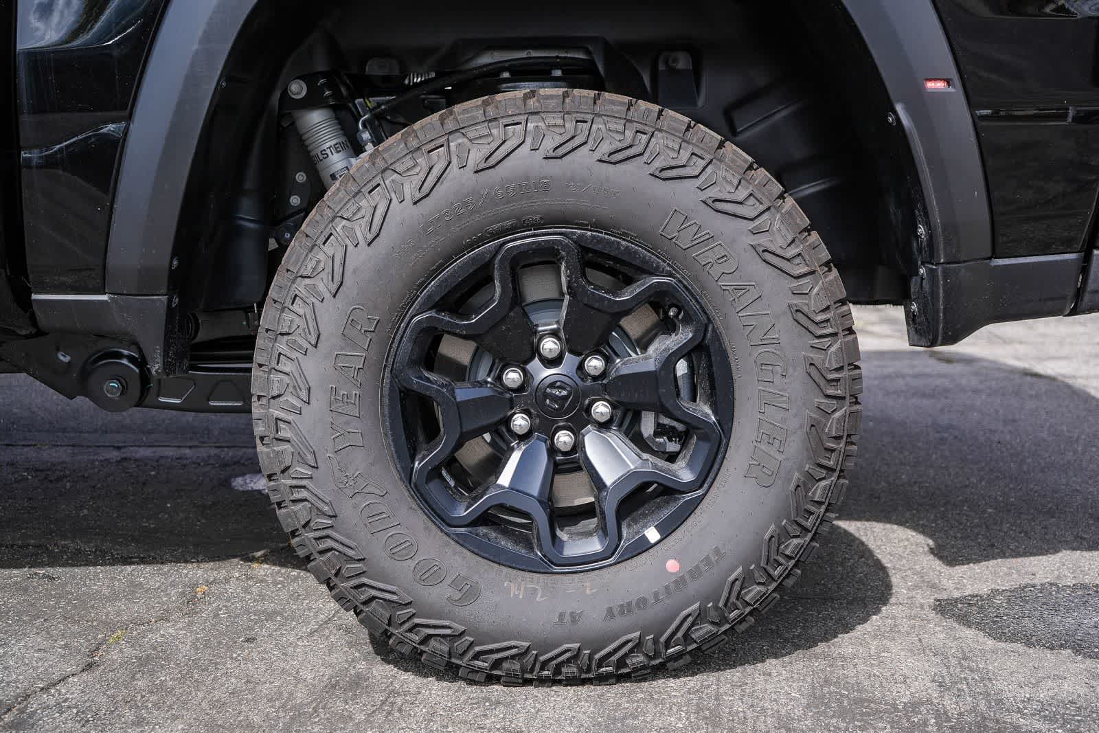 Thumbnail: 2026 RAM 1500 - 10