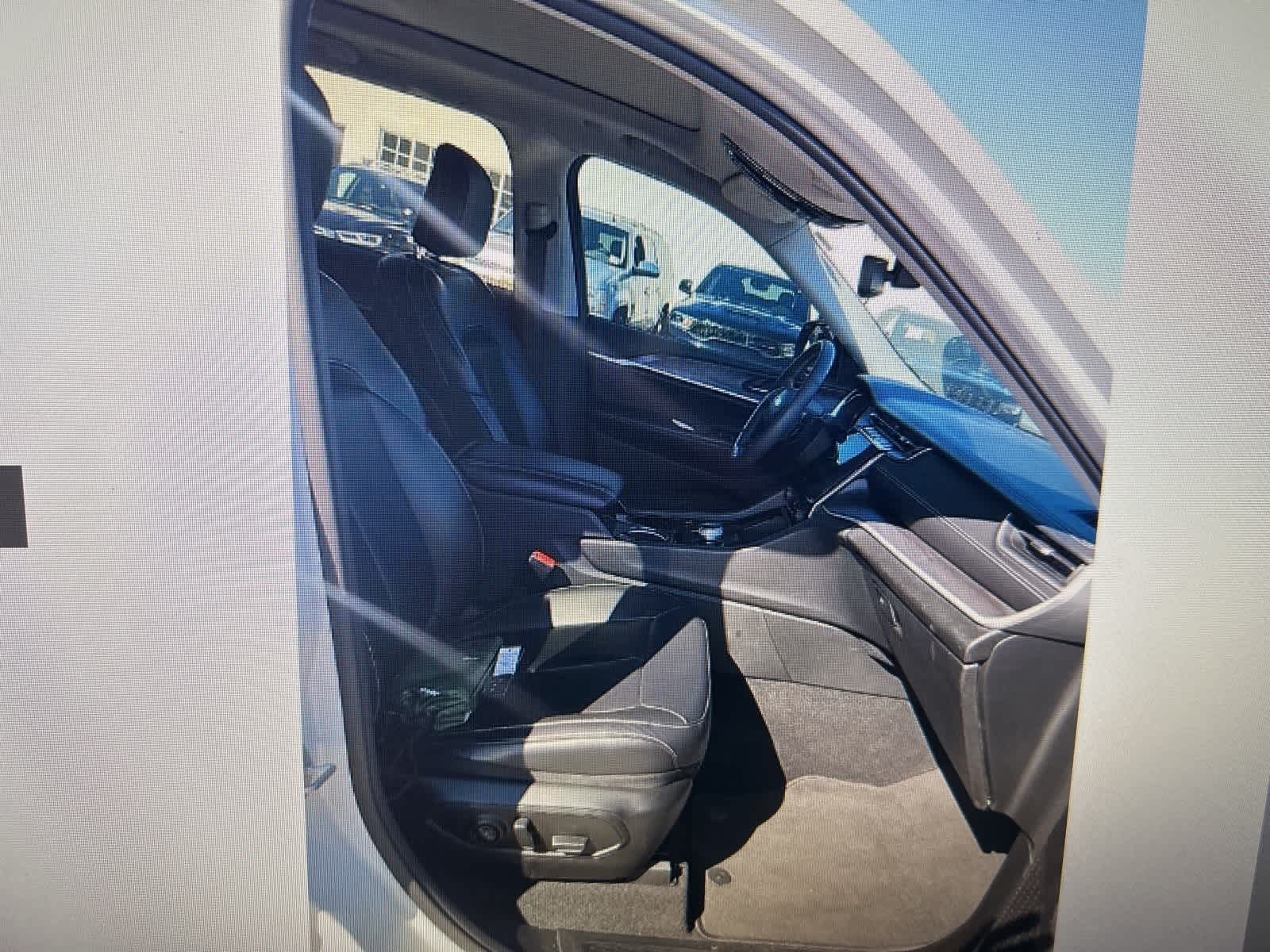 Thumbnail: 2023 Jeep Grand Cherokee - 8