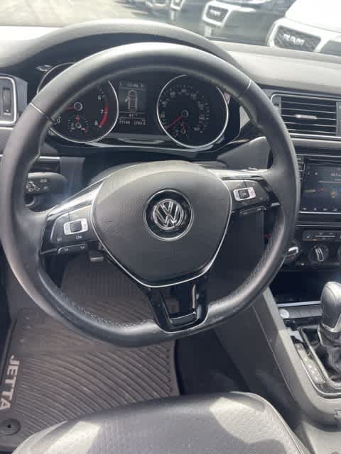 2016 Volkswagen Jetta SEL 19