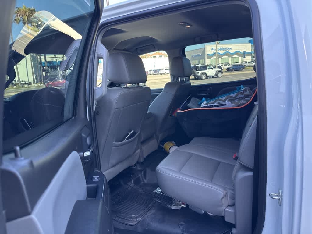 Thumbnail: 2018 Chevrolet Silverado 2500 - 9