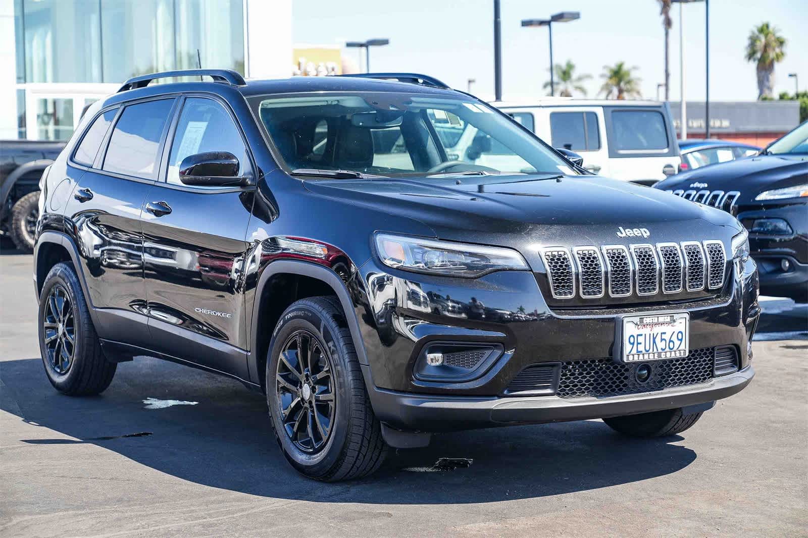 Thumbnail: 2022 Jeep Cherokee - 3
