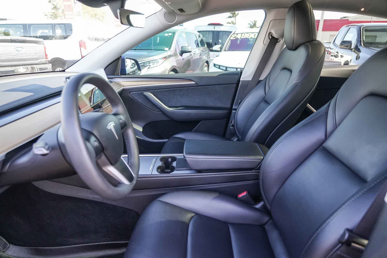 Thumbnail: 2023 Tesla Model Y - 17