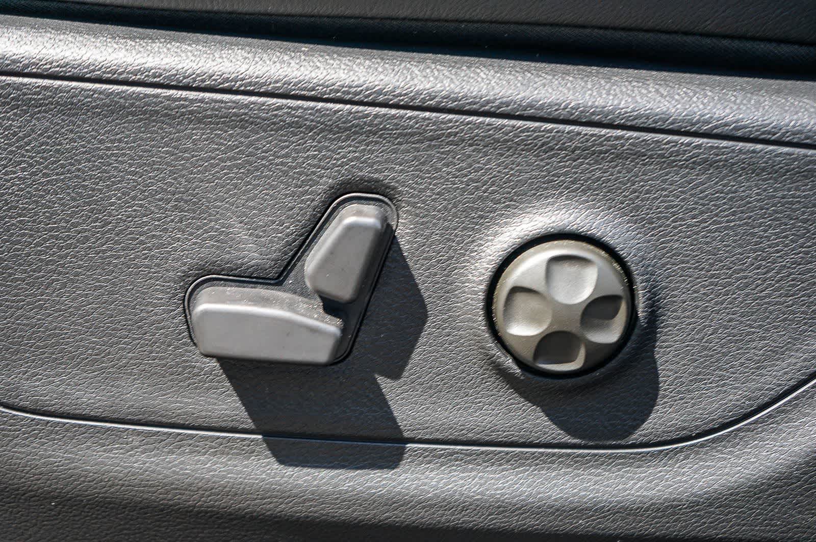 Thumbnail: 2026 RAM 1500 - 22