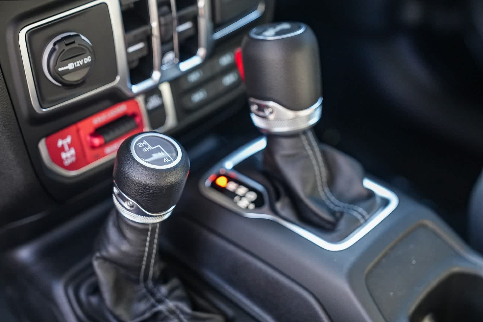 Thumbnail: 2026 Jeep Wrangler - 16