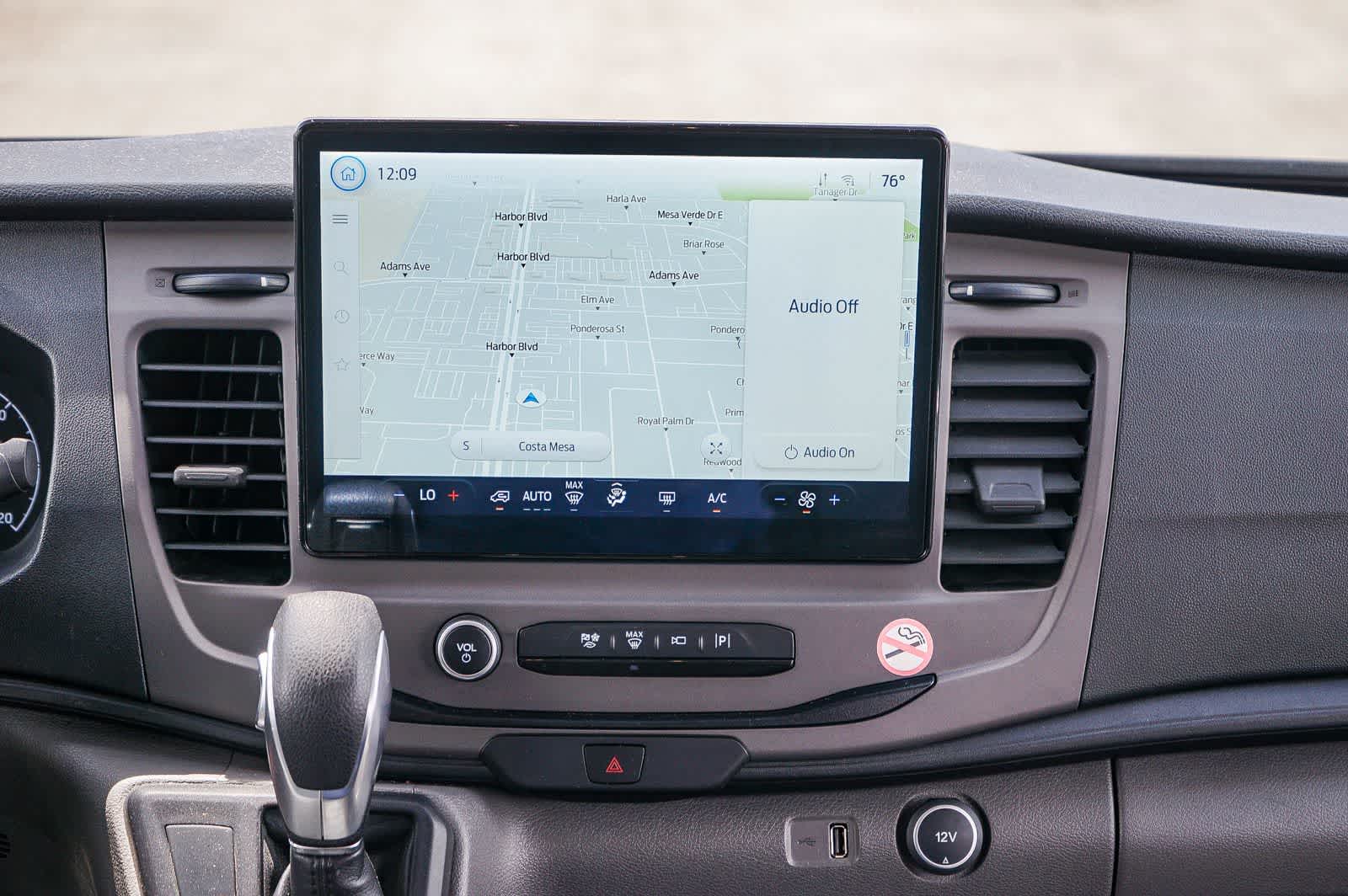 Thumbnail: 2022 Ford Econoline - 12