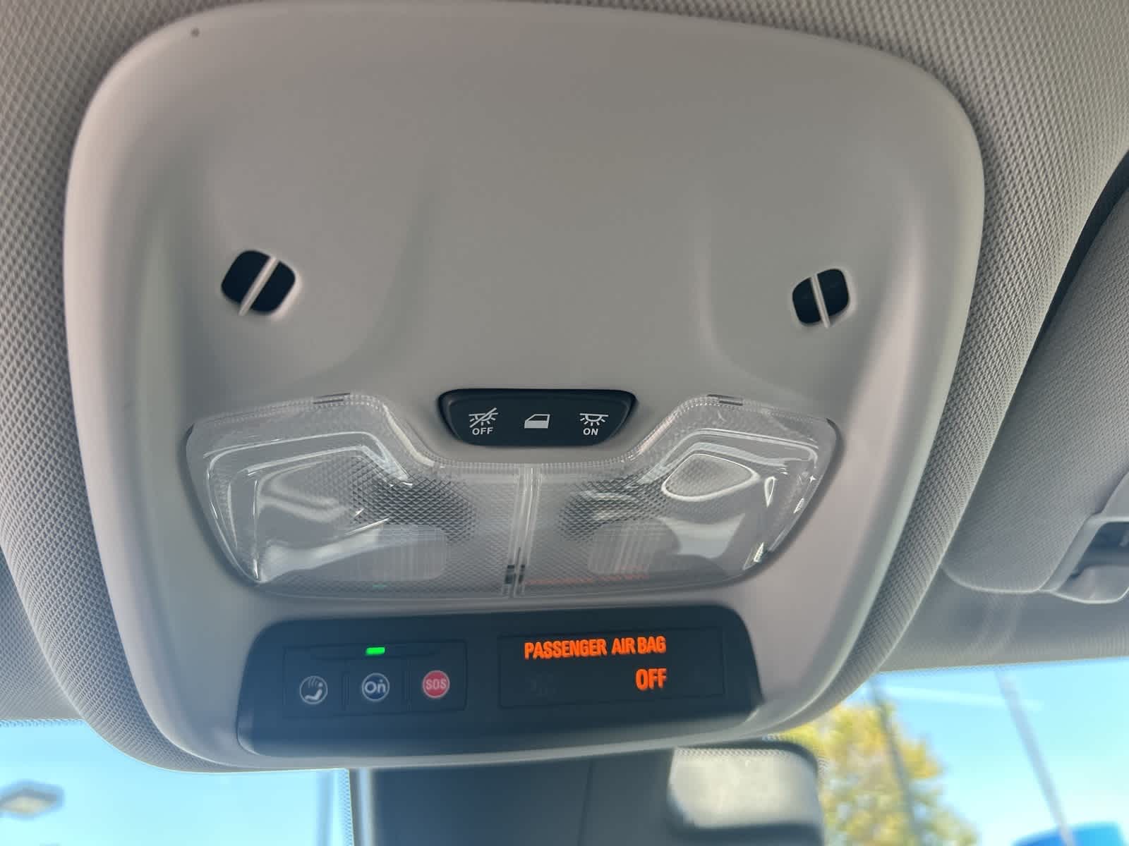 Thumbnail: 2022 Chevrolet Bolt EUV - 44
