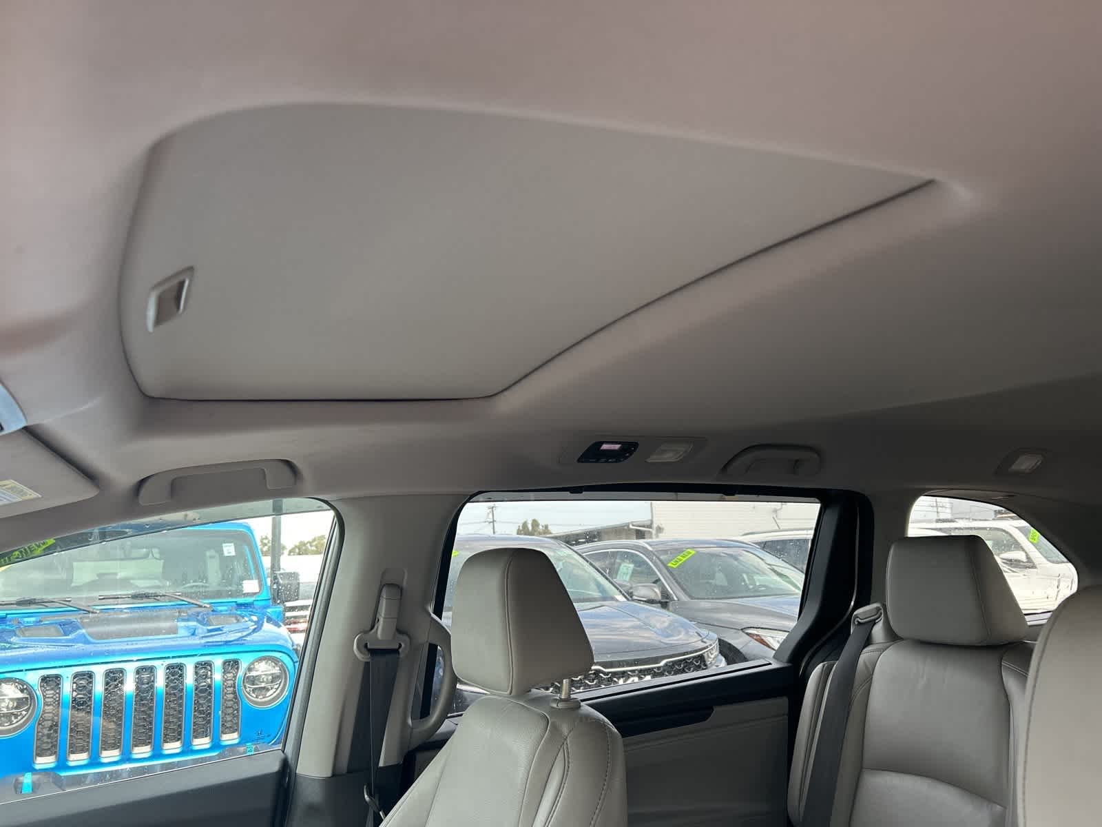 Thumbnail: 2021 Honda Odyssey - 20