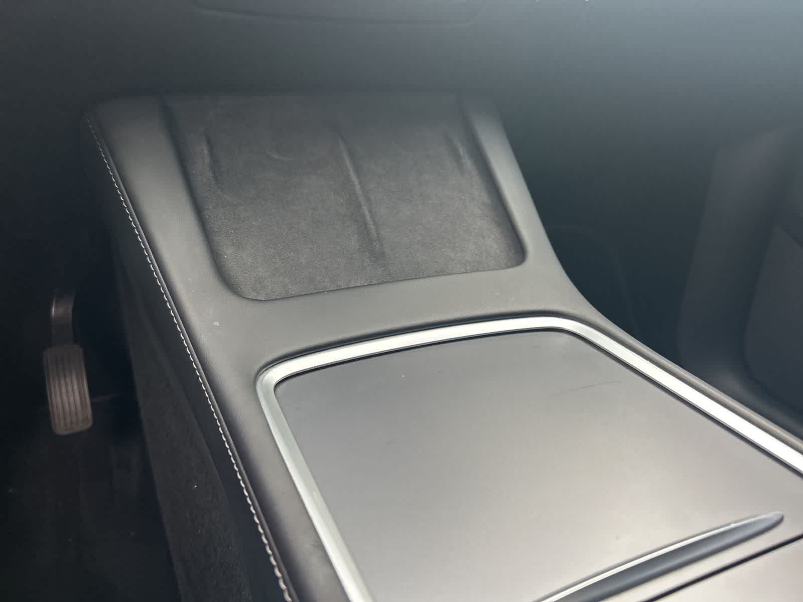 Thumbnail: 2024 Tesla Model Y - 41