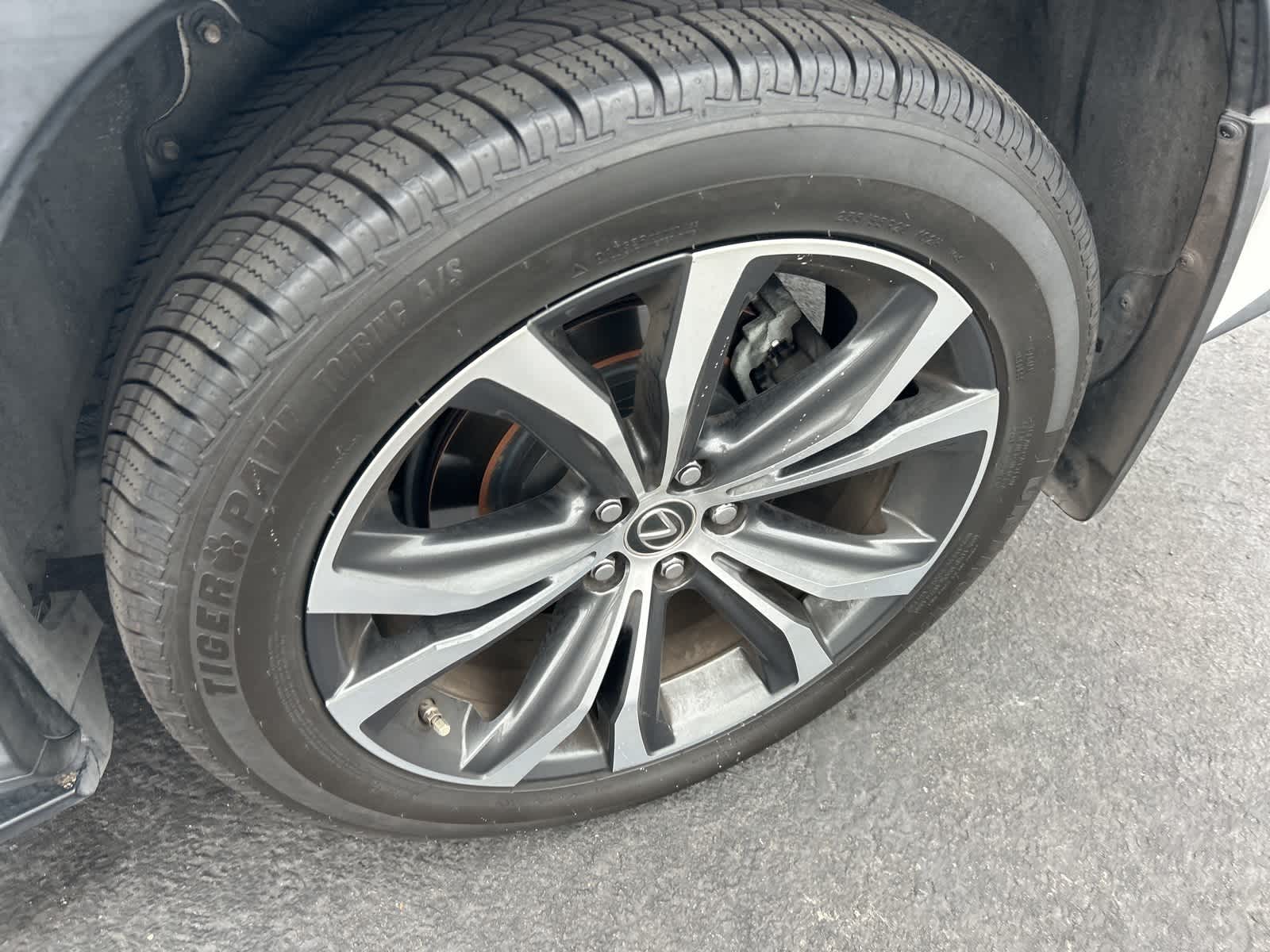 Thumbnail: 2019 Lexus RX - 14