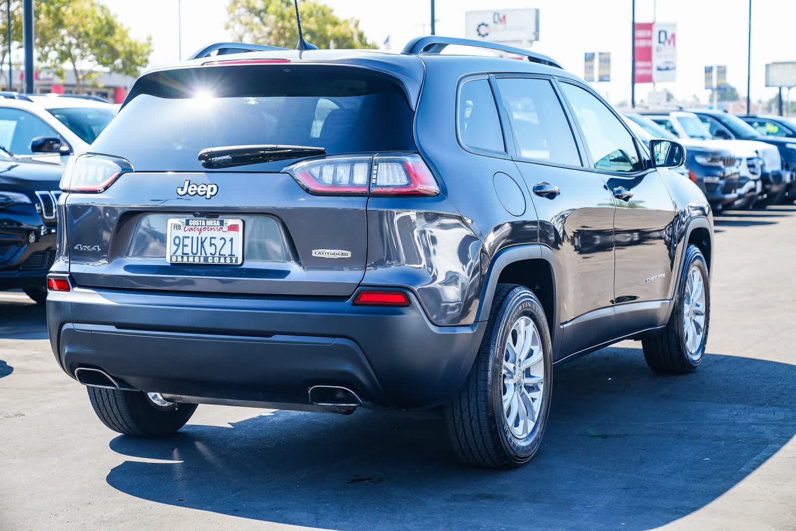 Thumbnail: 2022 Jeep Cherokee - 4