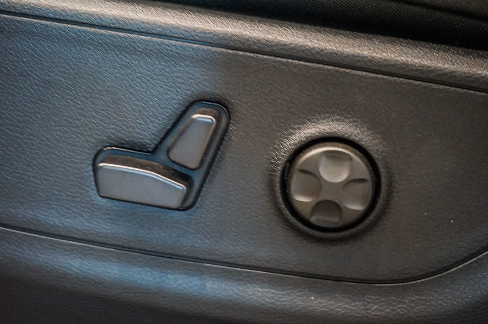 Thumbnail: 2026 RAM 1500 - 22