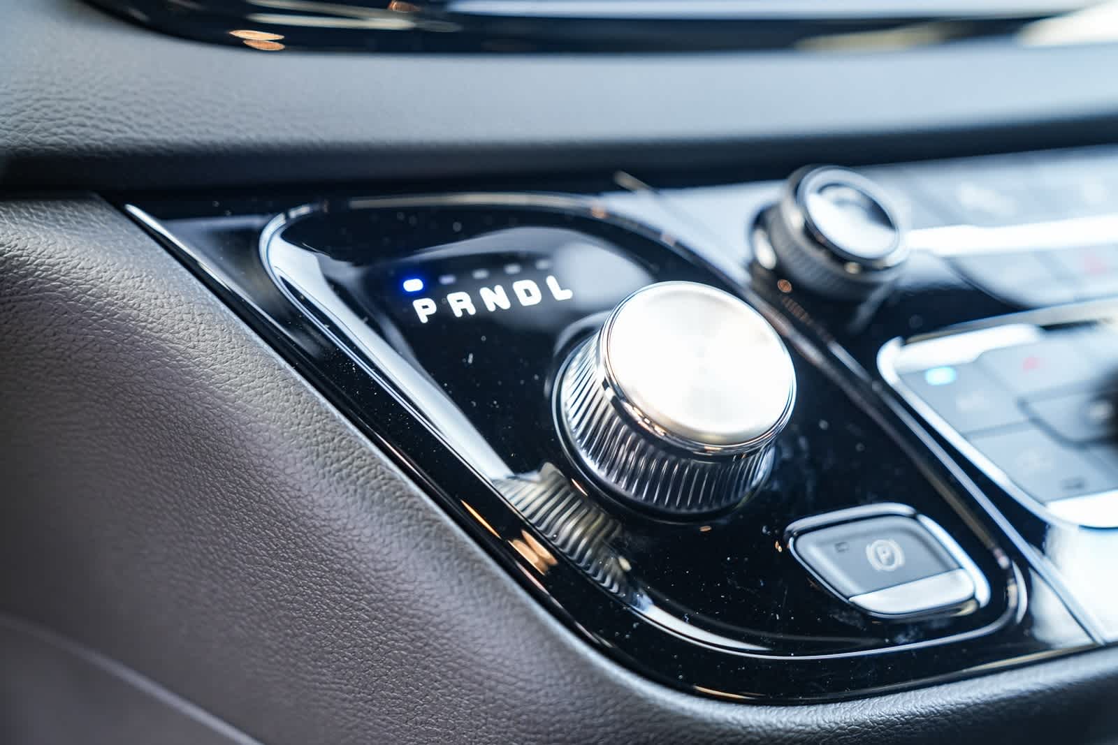 Thumbnail: 2026 Chrysler Voyager - 21