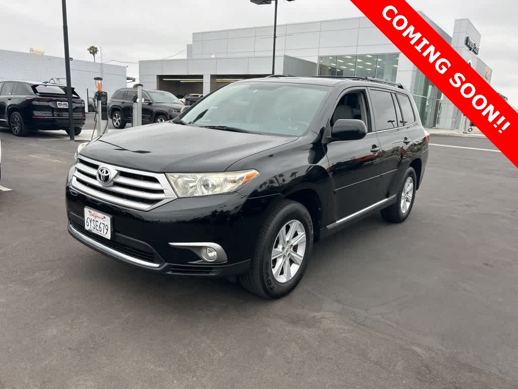 Thumbnail: 2013 Toyota Highlander - 1