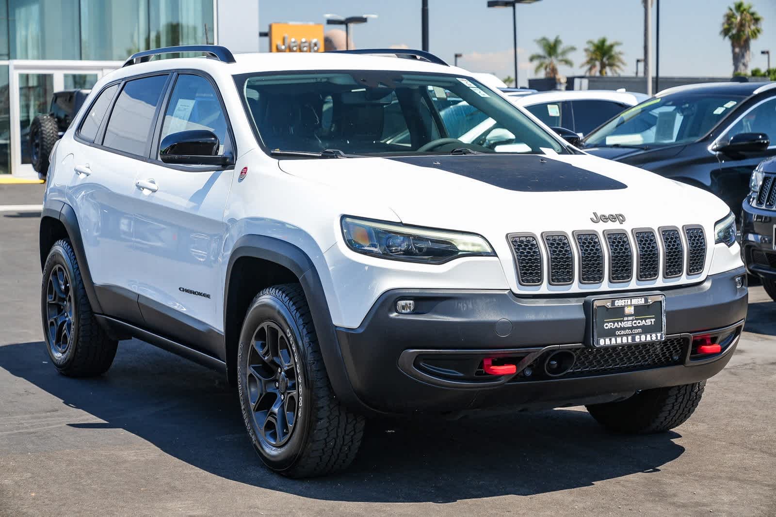 Thumbnail: 2022 Jeep Cherokee - 3
