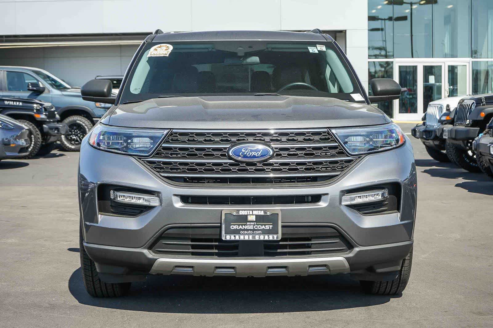 Thumbnail: 2022 Ford Explorer - 2