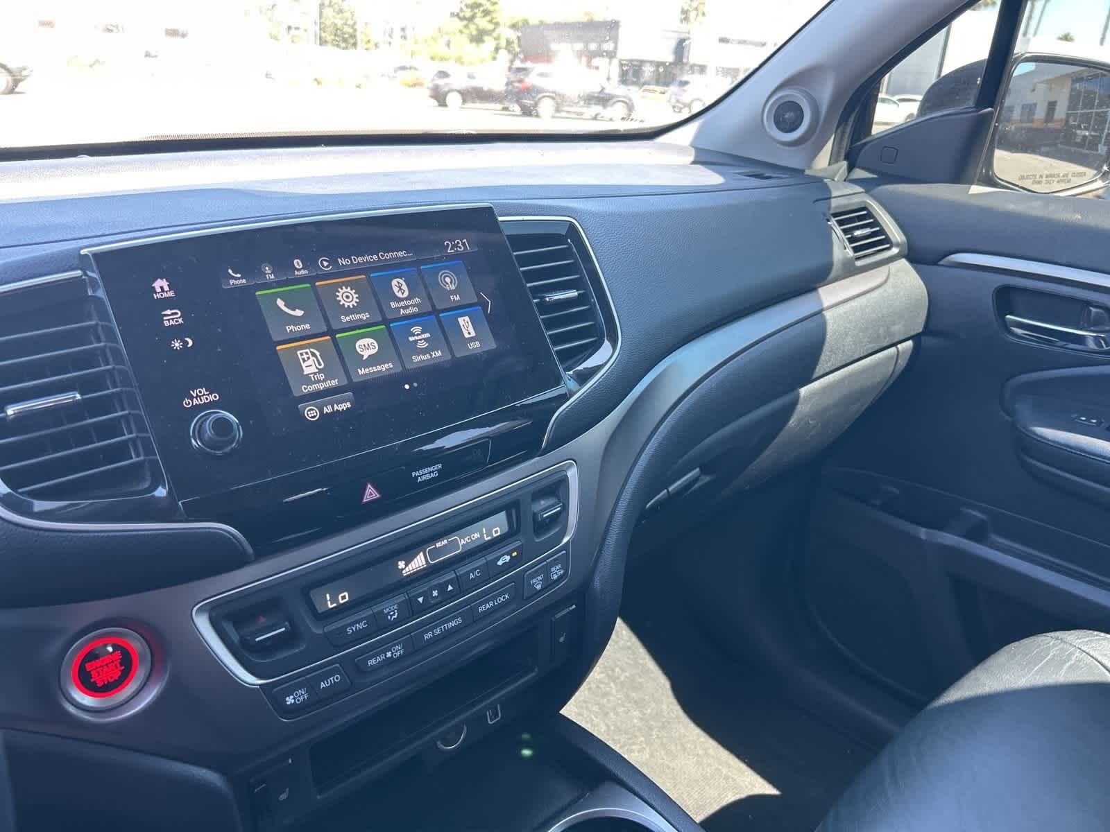 Thumbnail: 2019 Honda Pilot - 38