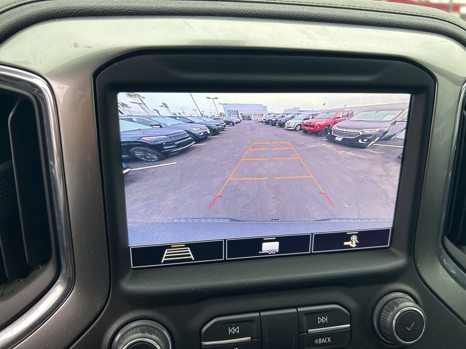 Thumbnail: 2020 Chevrolet Silverado 1500 - 42