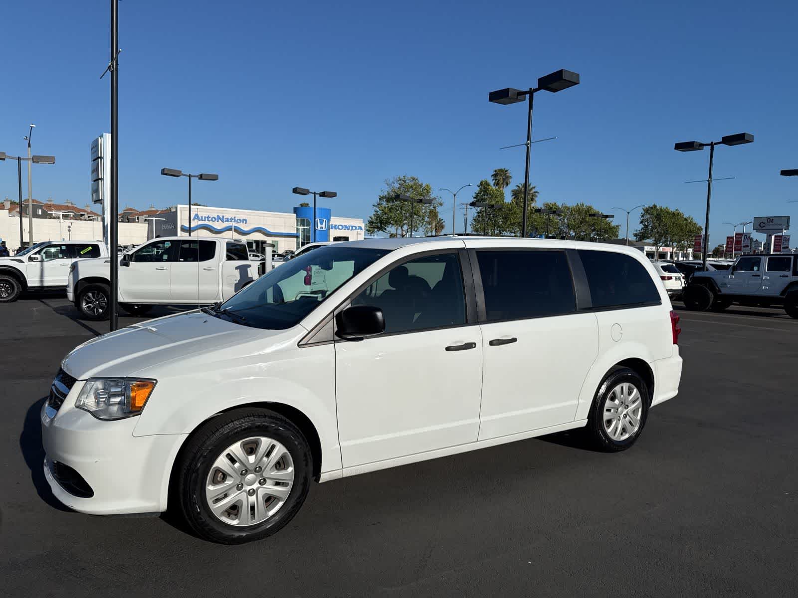 Thumbnail: 2019 Dodge Grand Caravan - 5
