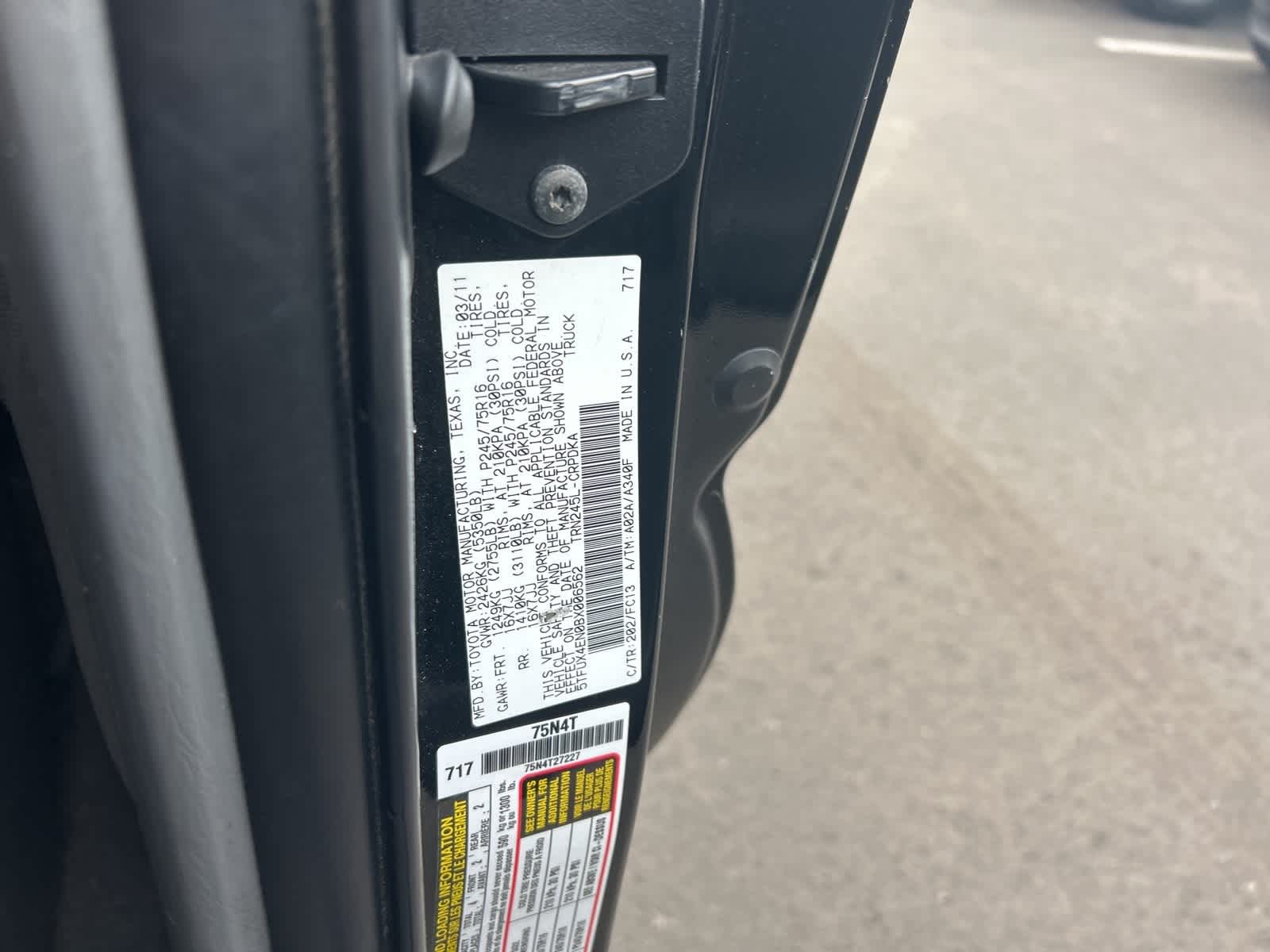 Thumbnail: 2011 Toyota Tacoma - 27