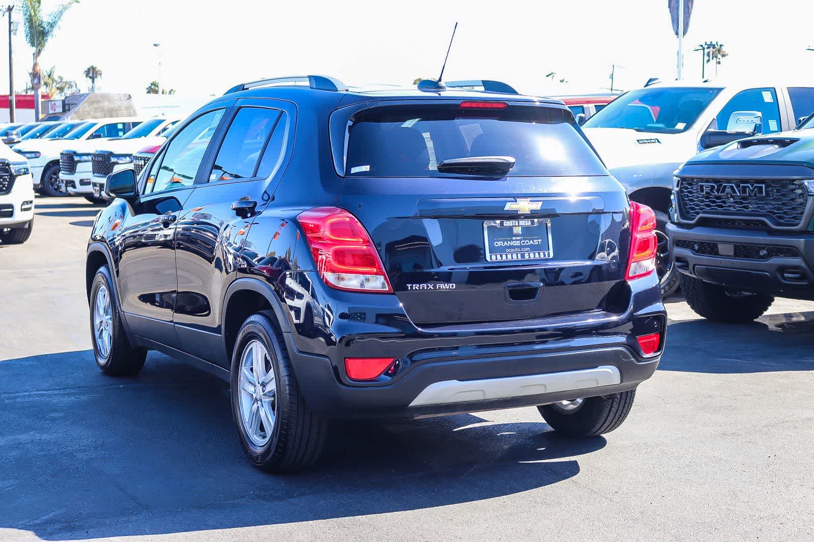 Thumbnail: 2022 Chevrolet Trax - 6
