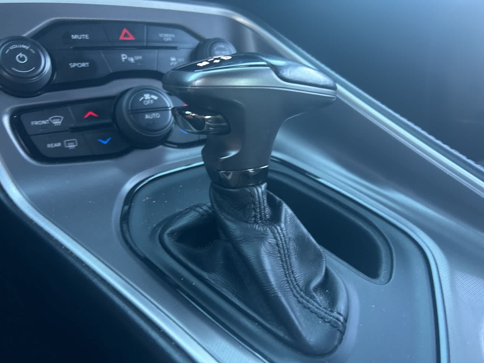 Thumbnail: 2022 Dodge Challenger - 46