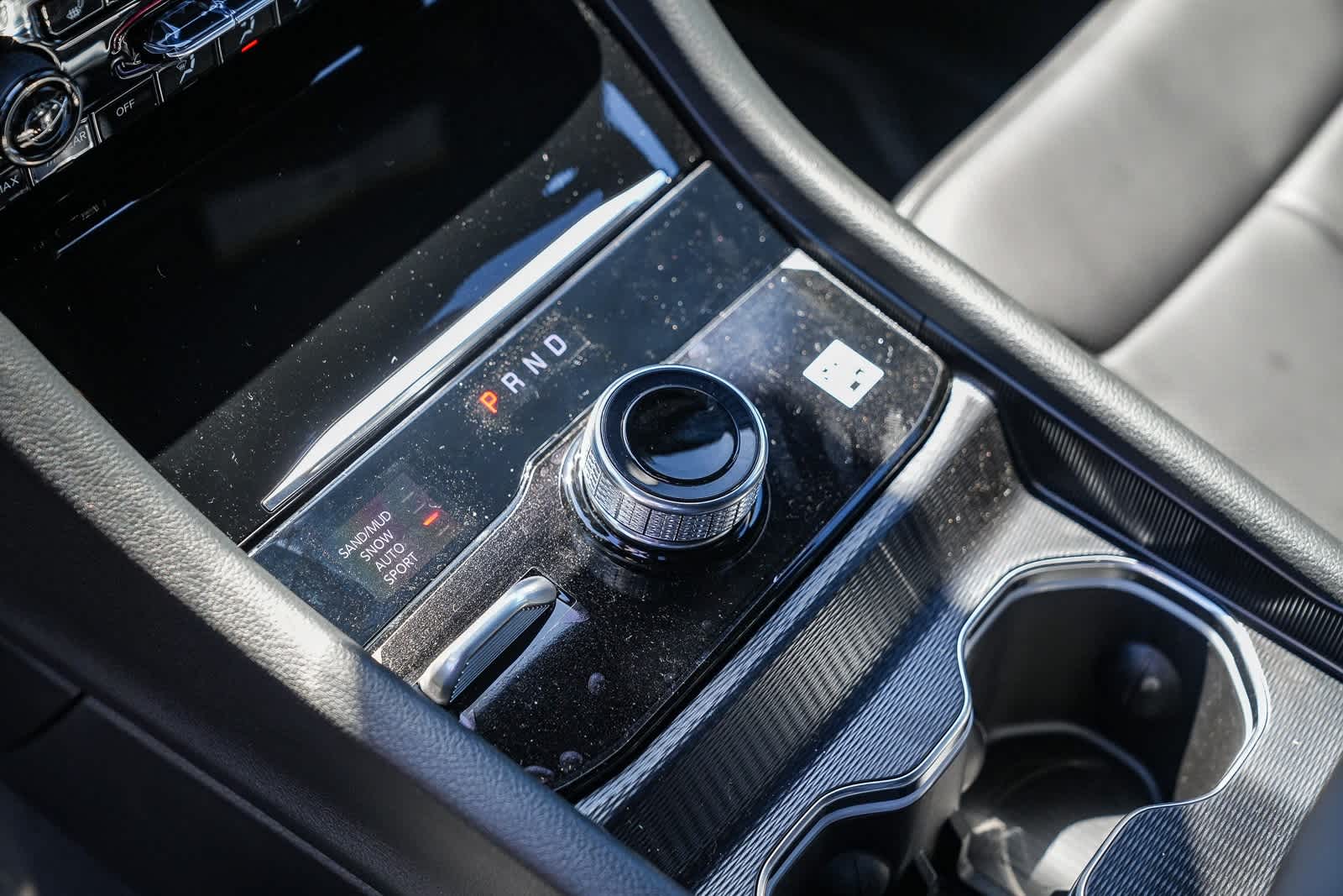 Thumbnail: 2025 Jeep Grand Cherokee L - 20