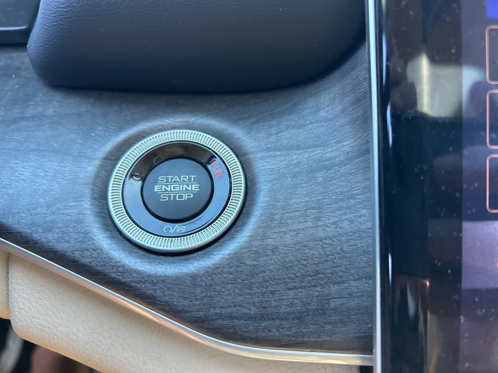 Thumbnail: 2021 Jeep Grand Cherokee L - 41