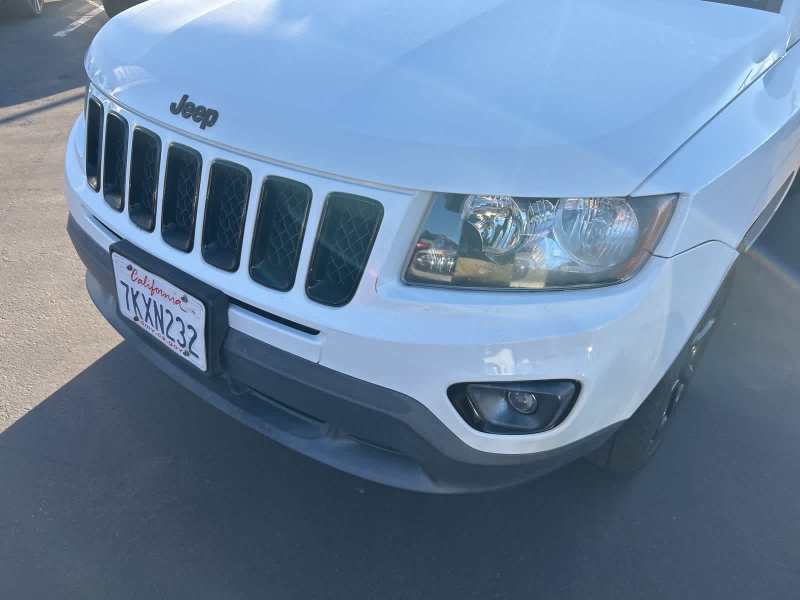 Thumbnail: 2015 Jeep Compass - 11