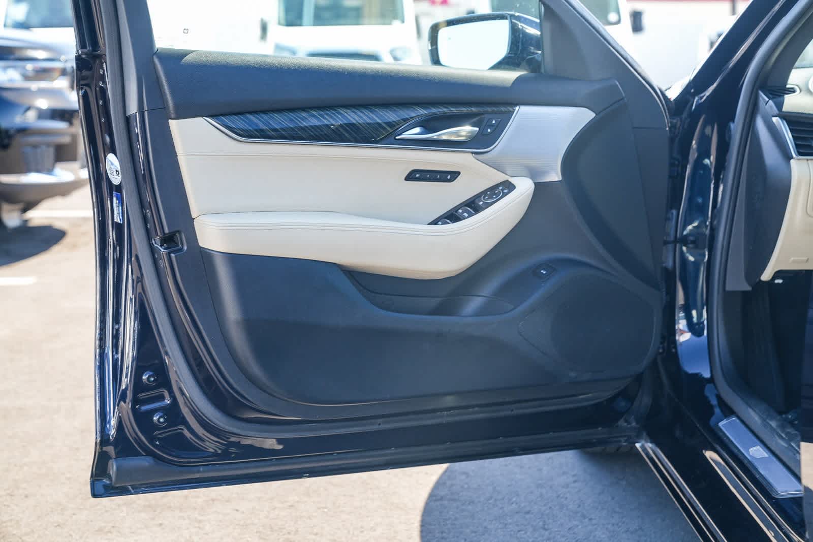 Thumbnail: 2020 Cadillac CT5 - 15