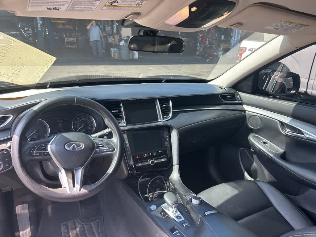 Thumbnail: 2021 INFINITI QX50 - 18