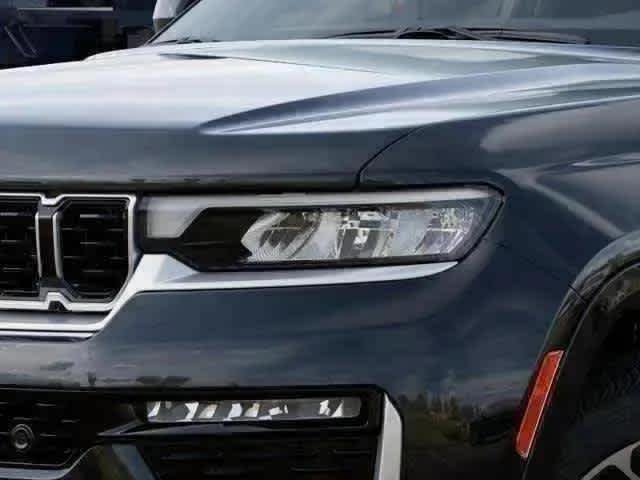Thumbnail: 2026 Jeep Grand Cherokee - 15