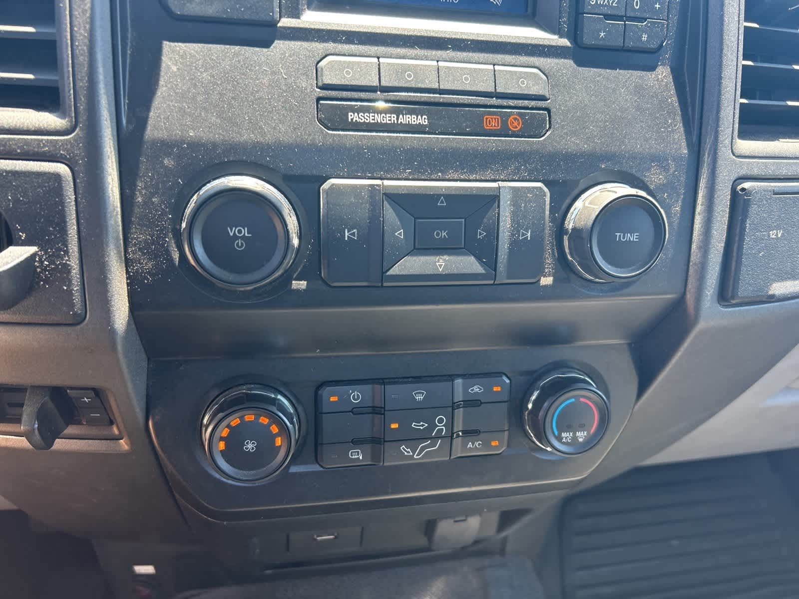 Thumbnail: 2019 Ford F-550 - 37