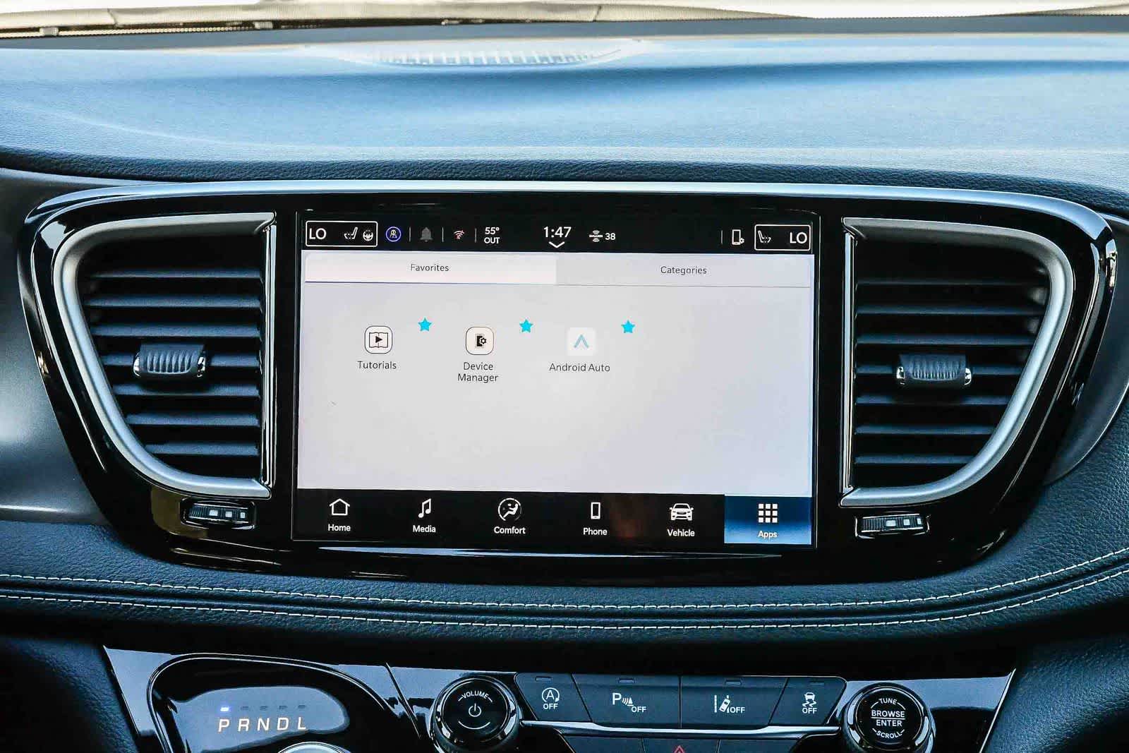 Thumbnail: 2026 Chrysler Pacifica - 15