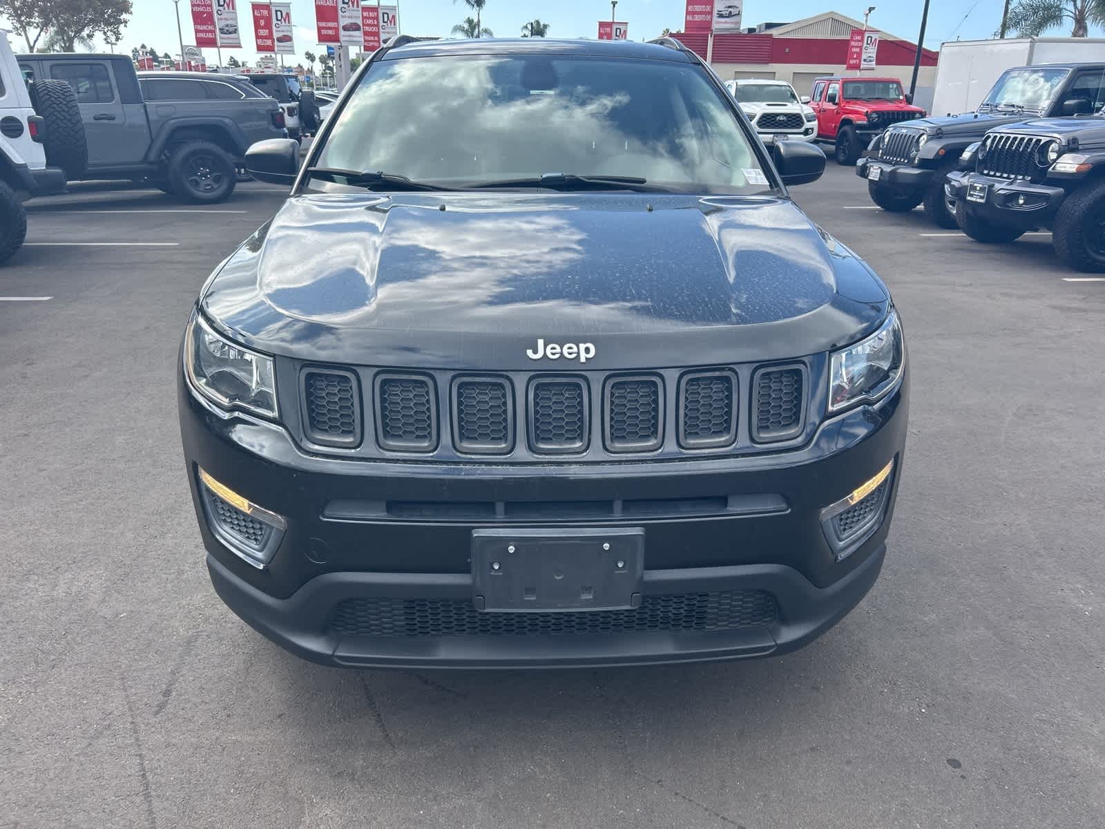 Thumbnail: 2018 Jeep Compass - 8