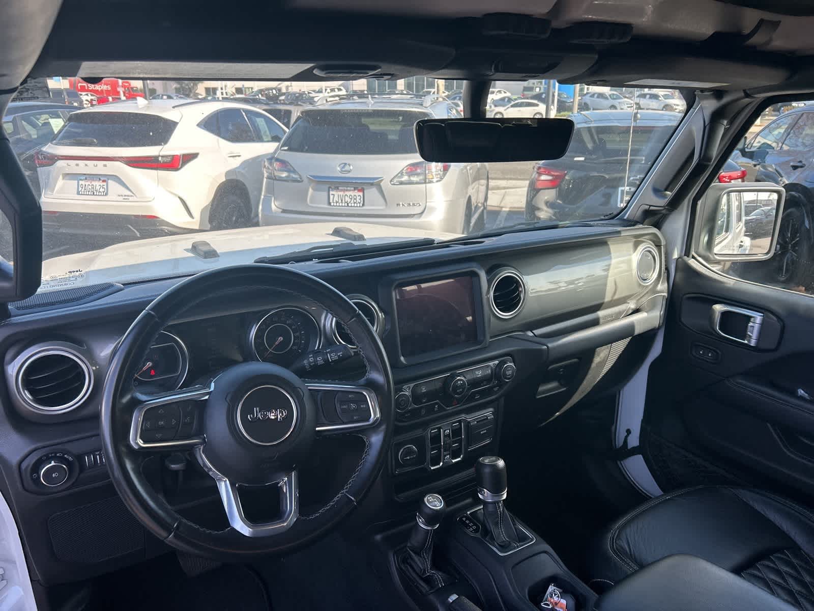 Thumbnail: 2022 Jeep Wrangler - 46