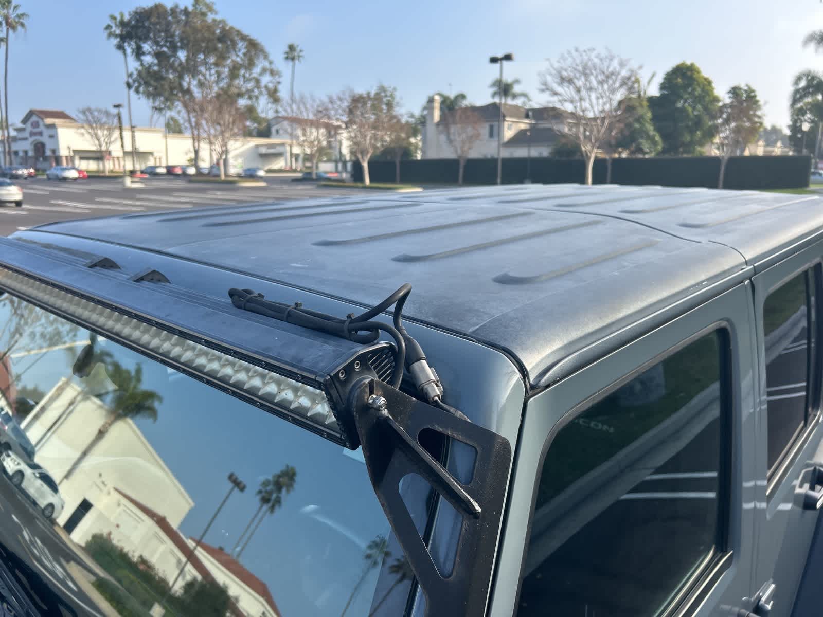 Thumbnail: 2015 Jeep Wrangler - 23