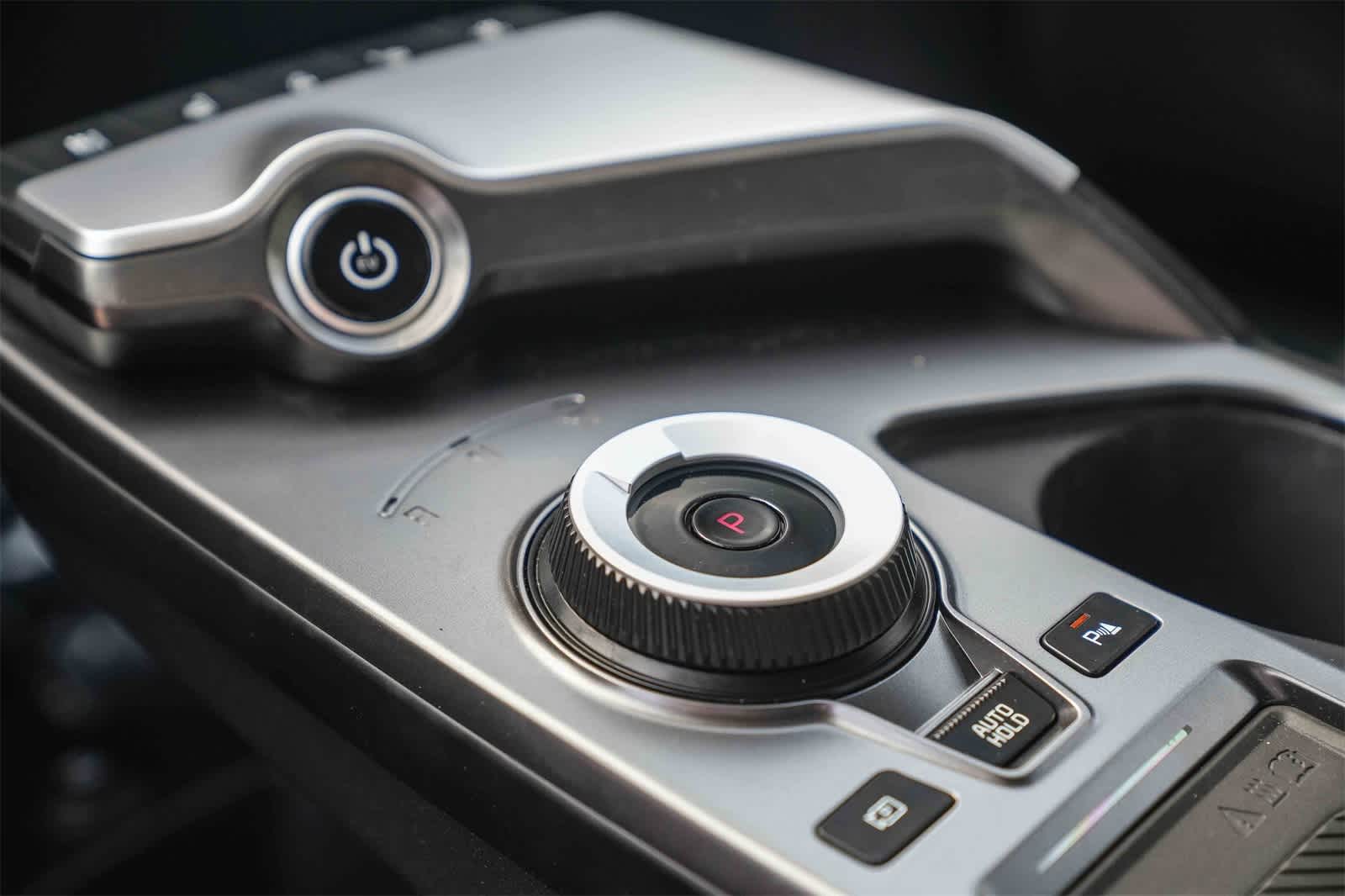 Thumbnail: 2023 Kia EV6 - 18