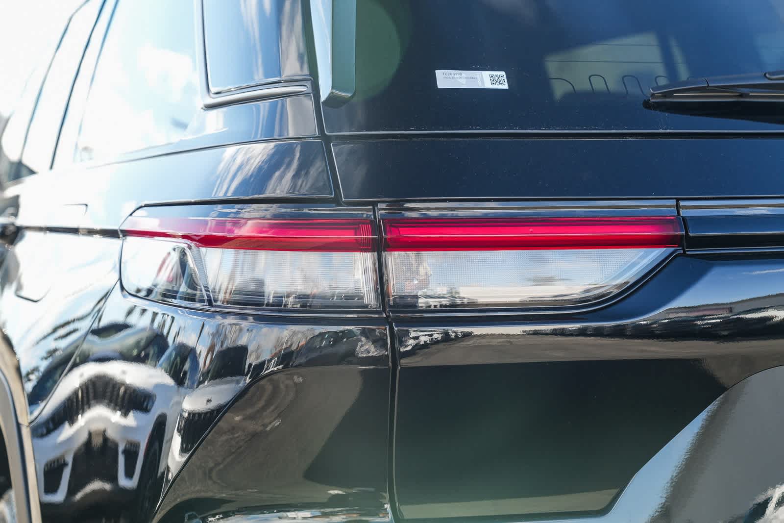 Thumbnail: 2026 Jeep Grand Cherokee - 7