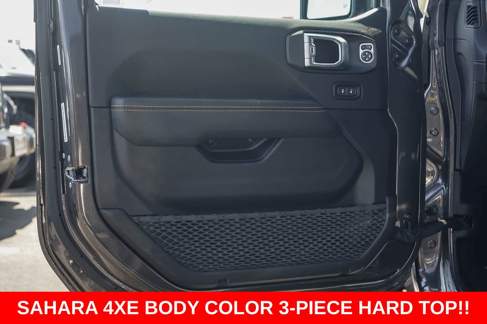 Thumbnail: 2025 Jeep Wrangler - 18