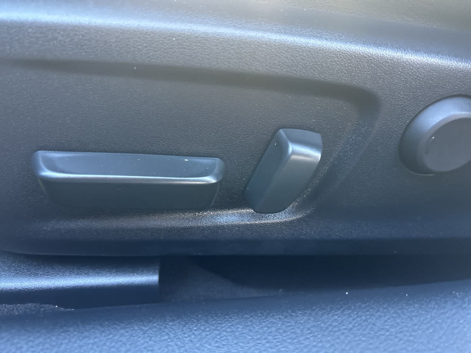 Thumbnail: 2023 Lexus IS - 18