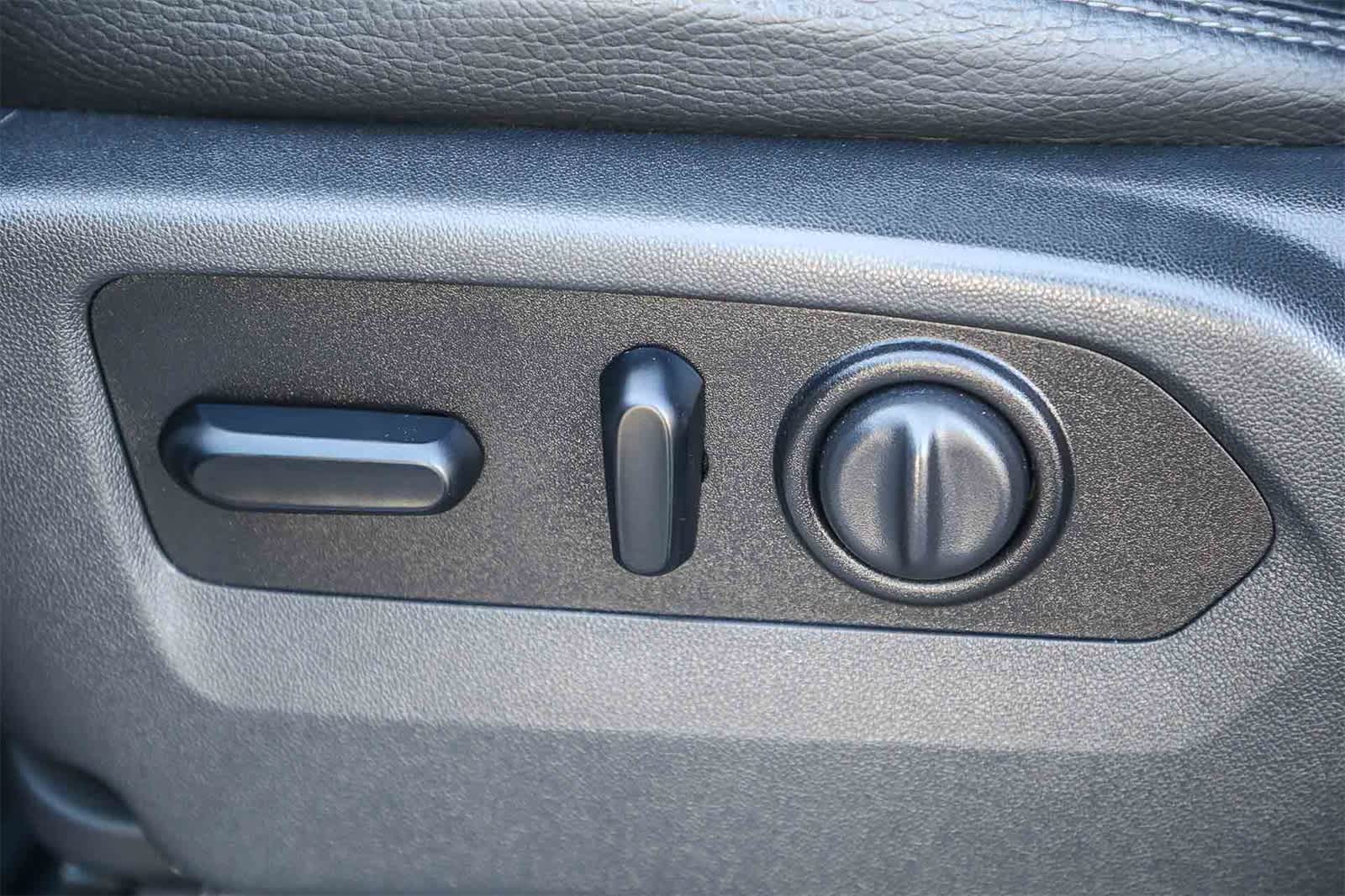 Thumbnail: 2020 GMC Sierra 1500 - 20