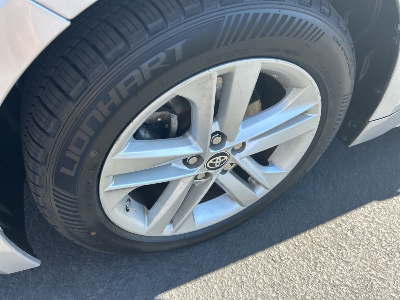 Thumbnail: 2019 Toyota Corolla - 10