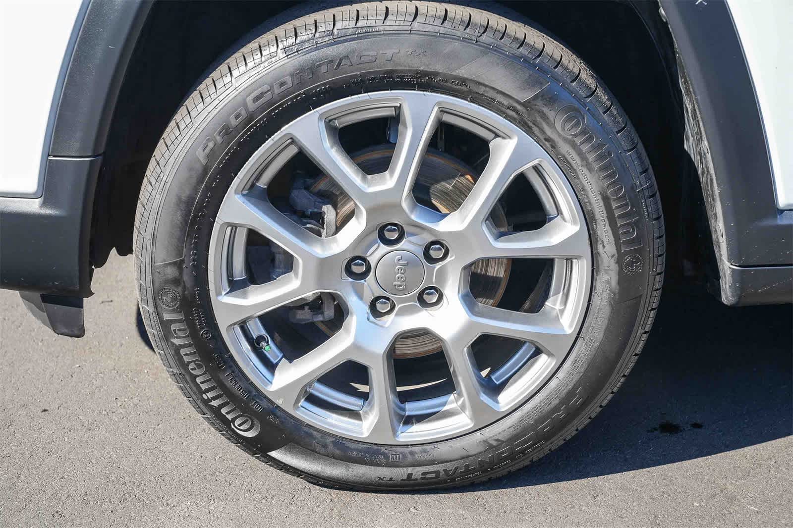 Thumbnail: 2022 Jeep Compass - 8