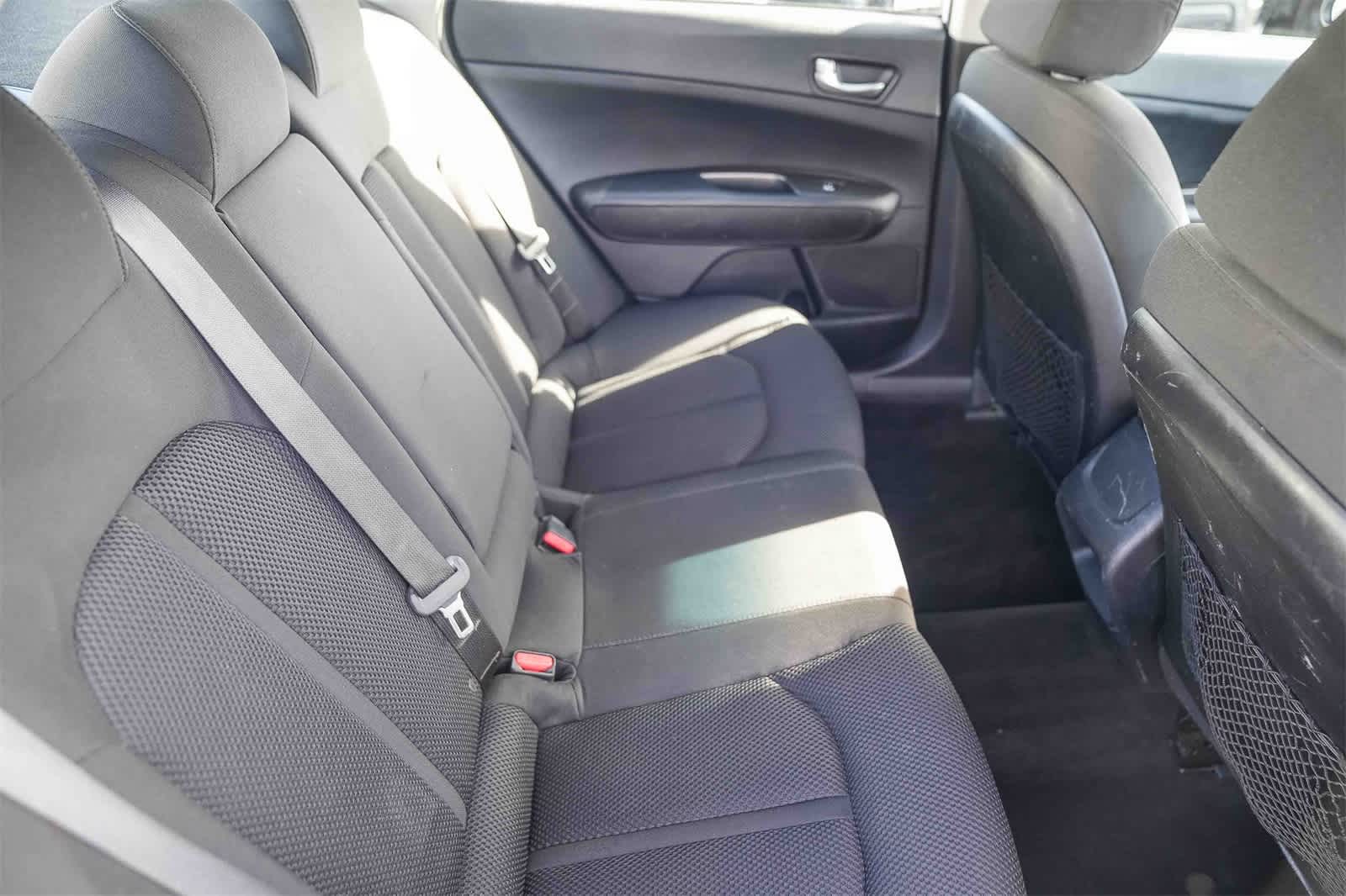 Thumbnail: 2020 Kia Optima - 15